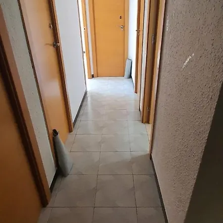 Individual En Vivienda Compartir Recien Reformada Valencia